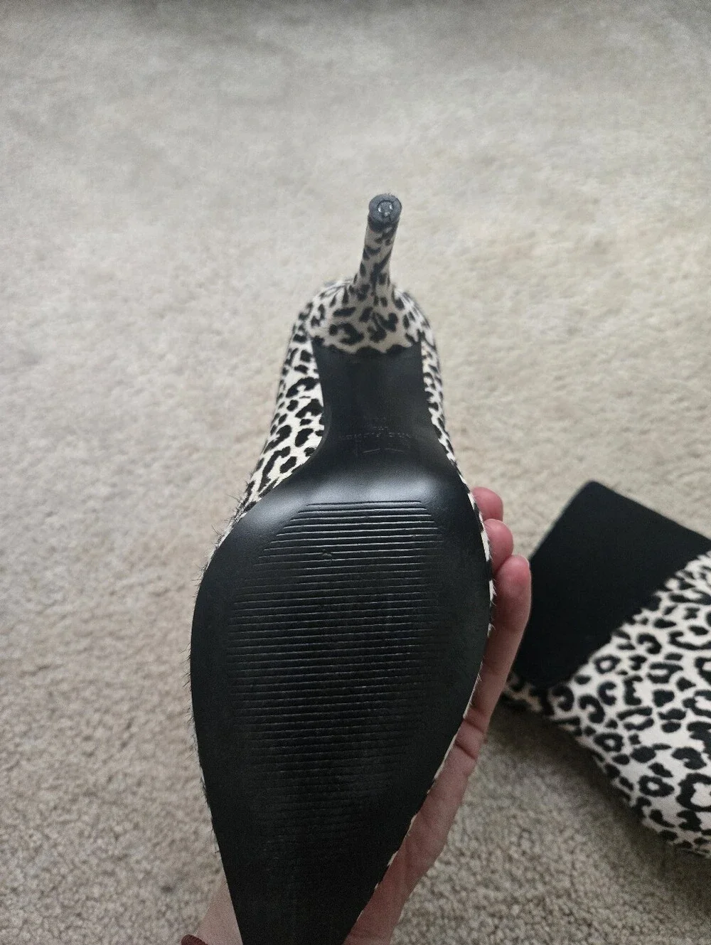 Marc Fisher LTD Fifily Leopard Calf Hair Ankle Bootie - 9